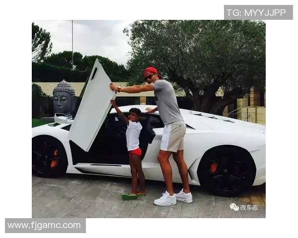 地铁偶遇足球巨星那一刻 我的球迷梦成真了