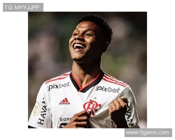 足球场上的小辫子风潮：那些扎着小辫子的球星与他们的独特魅力