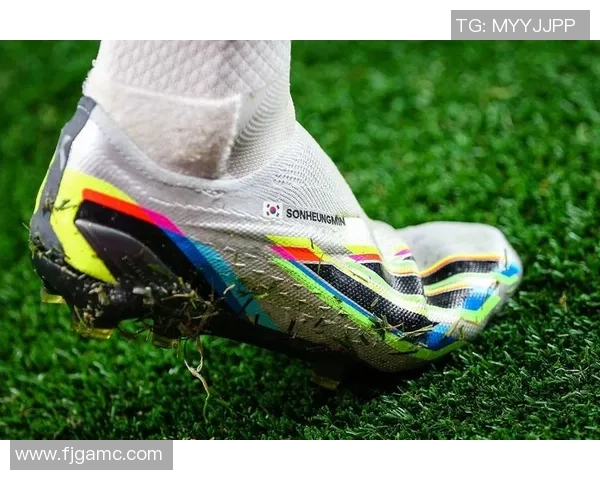 足球球星上脚球鞋全解析 各大品牌新品与经典款式盘点